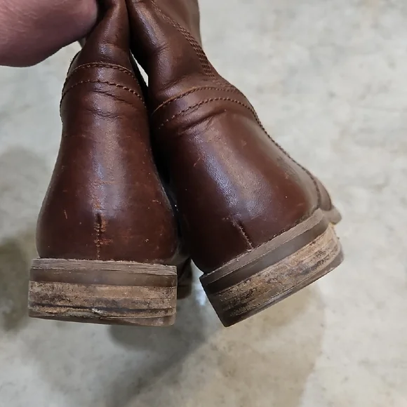 Women's Timberland Brown Leather Riding Boots - Picture 6 of 8